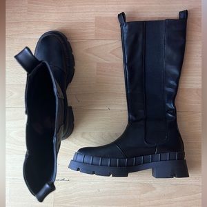 Princess Polly Douglas boots